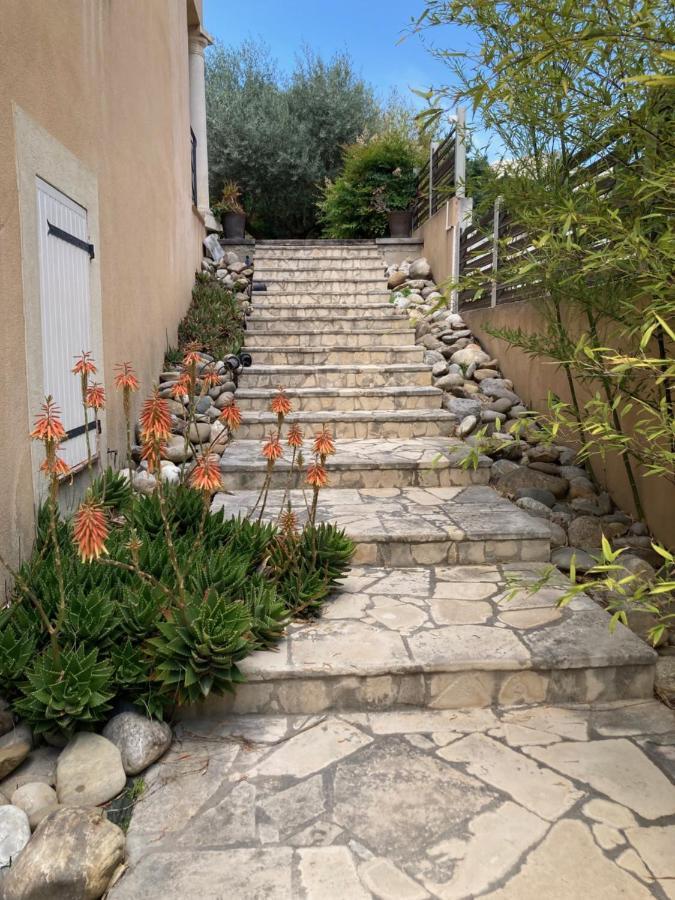 Superbe T2 Dans Villa Entre Calanques Et Colline مارسيليا المظهر الخارجي الصورة